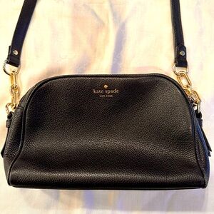 🖤💛 EUC Kate Spade Pebbled Leather Crossbody Handbag Purse Gold Hardware 💛🖤